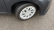 Toyota Aygo 1.0 VVT-i X-Play 5dr Petrol Hatchback